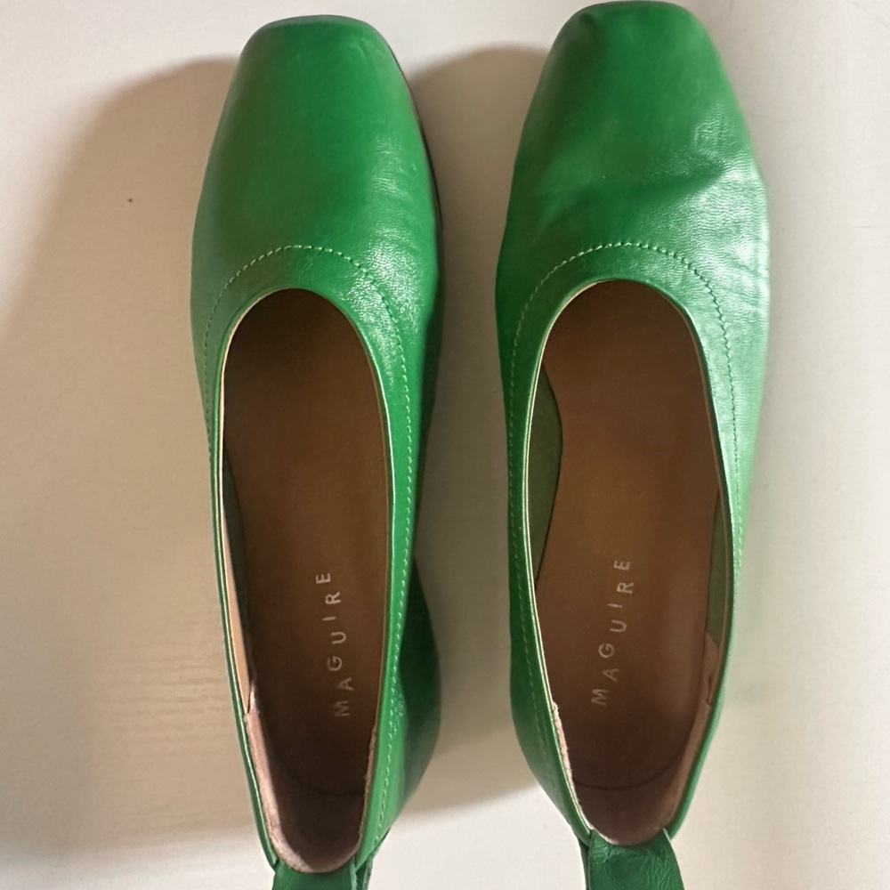 Maguire Green Leather Ballet Flats